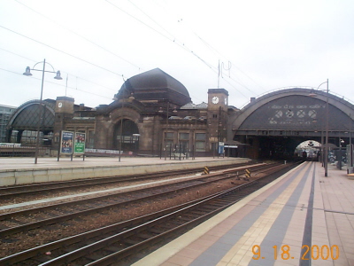 Bahnhof Dresden - Ziel jedes Urlaubes